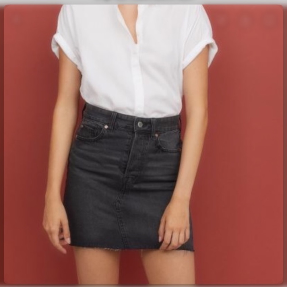 - H&M Demin Skirt black